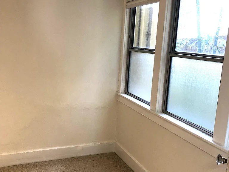 609 Brooklyn Ave #609 — Photo 31