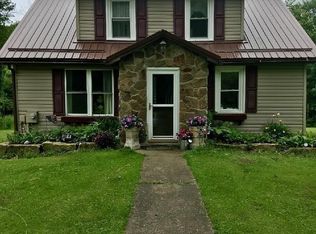 389 North St, Rockton, PA 15856