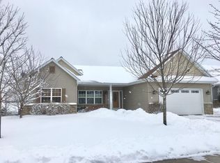 864 Ojibwe Path, Kewaskum, WI 53040