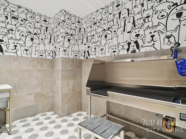 218 West 103rd Street 6H image 16 of 17