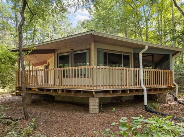 3033 Cloudland Dr, Tallahassee, FL 32312