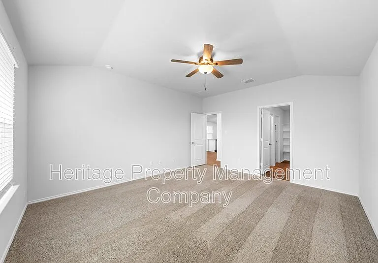 4522 Meerkat Dr — Photo 14