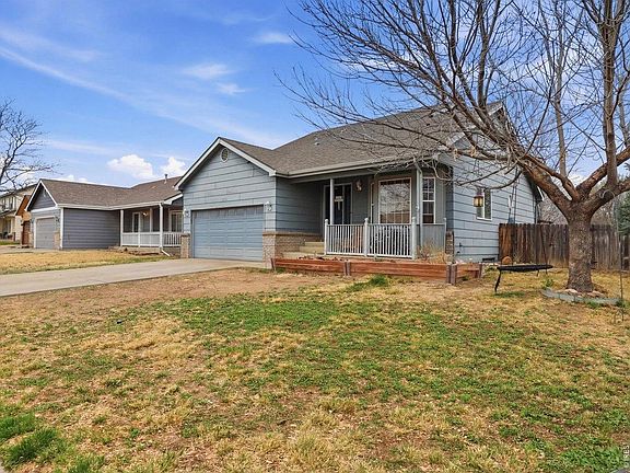 4th image of 2215 Nicholas Dr