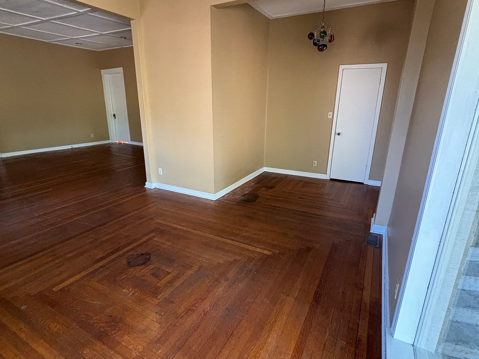 3 bed, 1500 sqft, $1,500 — Photo 3