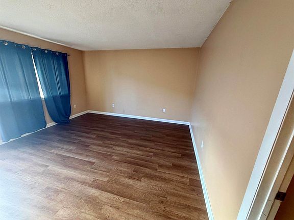 3rd image of 201 College Blvd E Unit 7