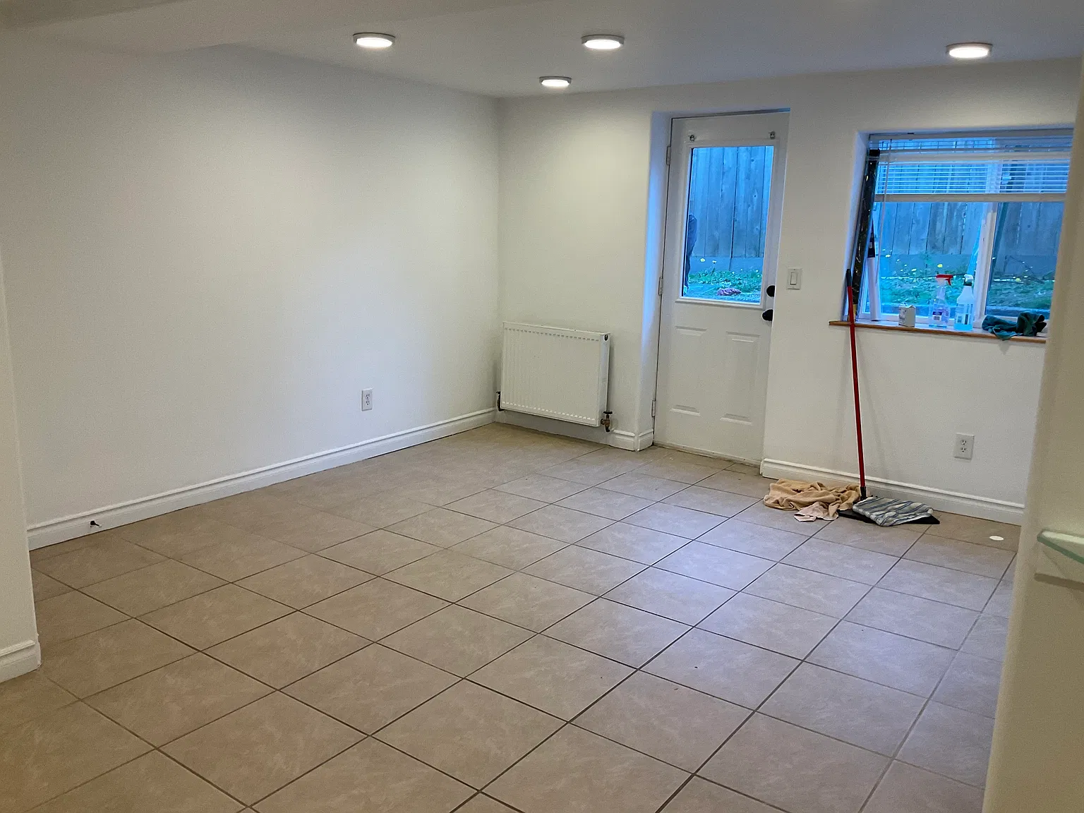1 bed, 700 sqft, $1,950 — Photo 4
