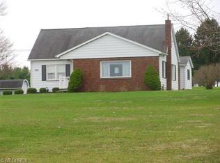 3395 E South Range Rd, New Springfield, OH 44443