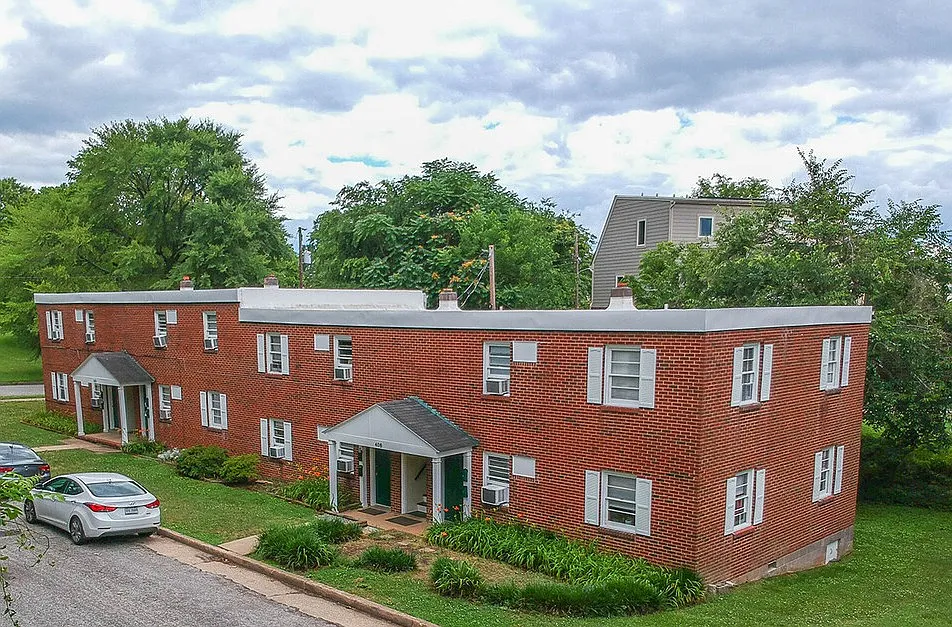 410 Dobson St #A
