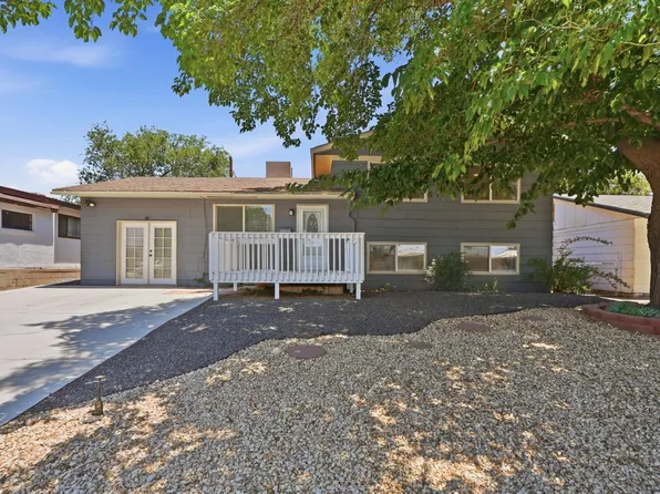 2722 June St NE, Albuquerque, NM 87112