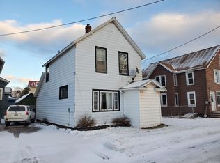 416 N Lake St, Ishpeming, MI 49849