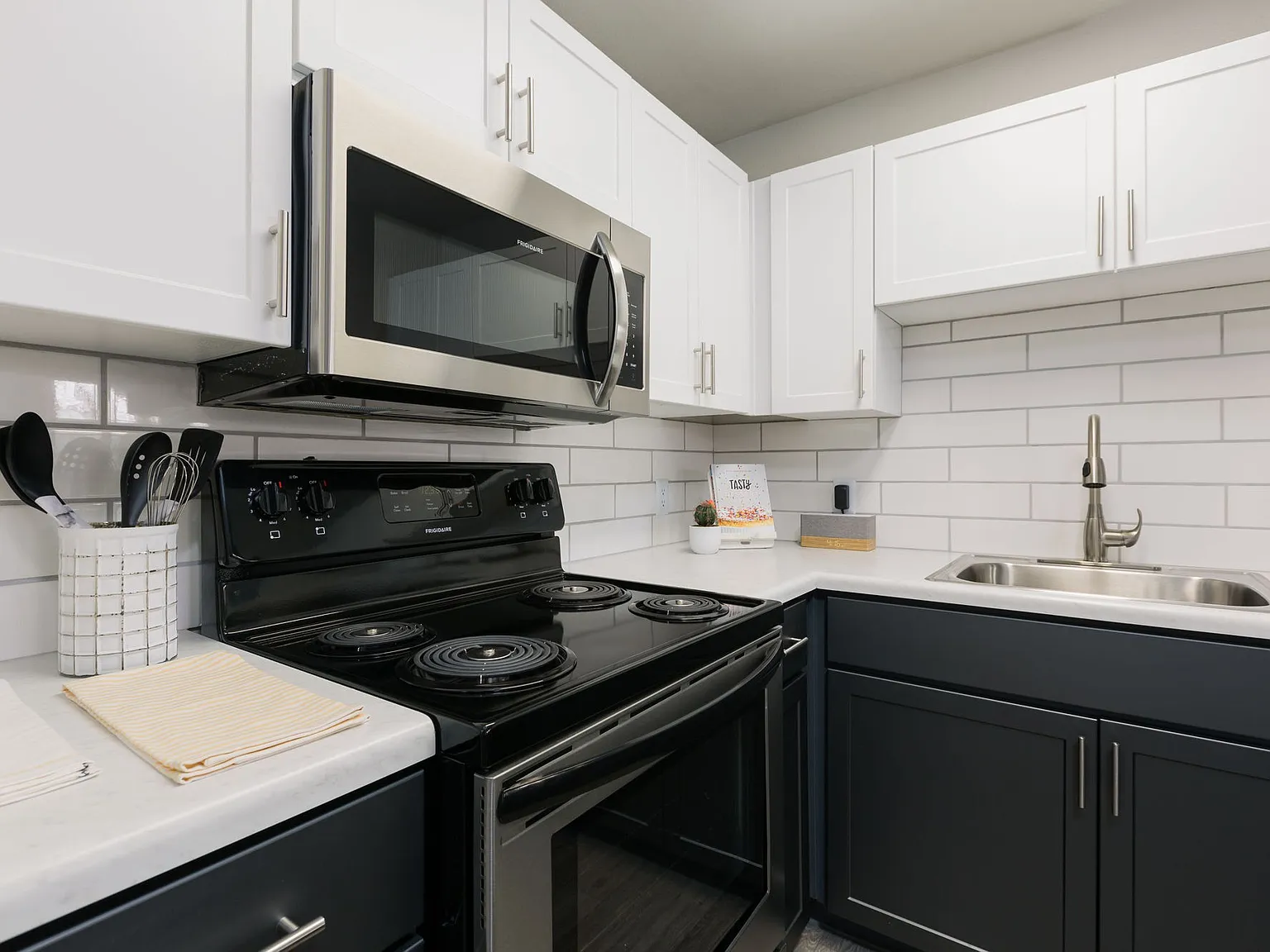 Morada West — Photo 2