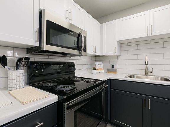 2nd image of 6161 W McDowell Rd APT 1065