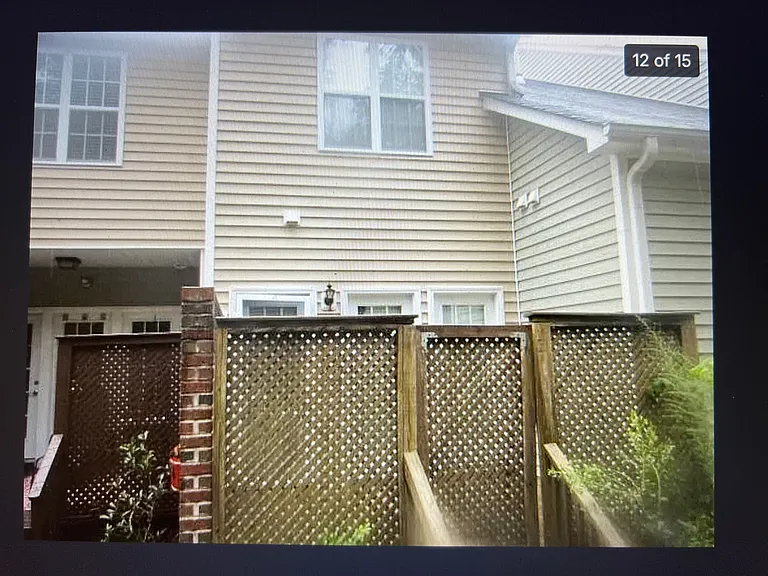 125 Florians Dr — Photo 14