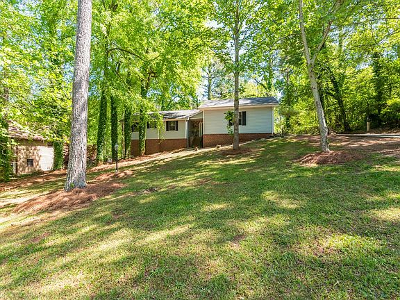 2nd image of 2662 Marcia Dr