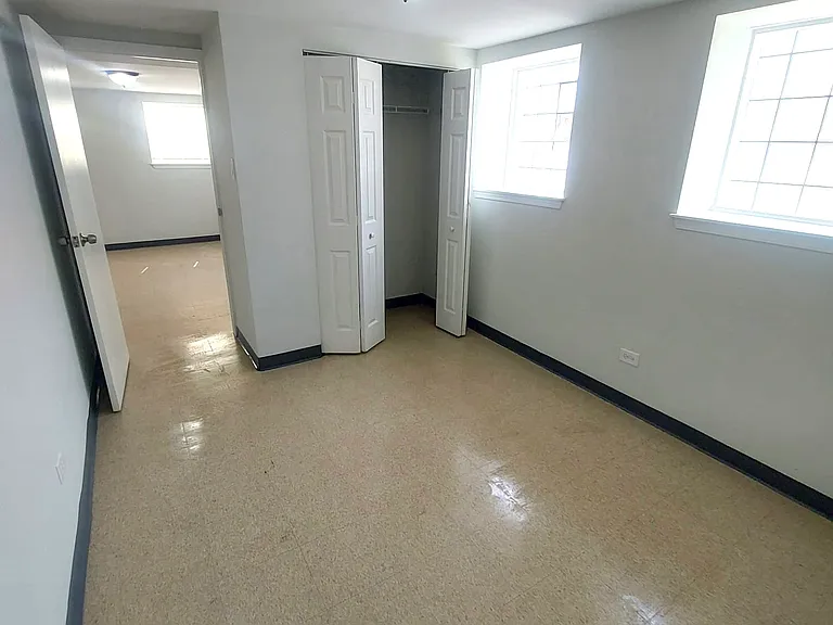 4038 W Dickens Ave #G — Photo 6