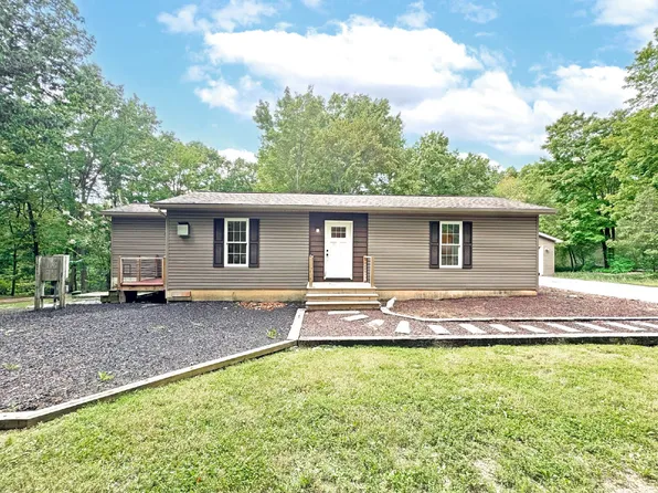 40 Horsehead Rd, Grottoes, VA 24441