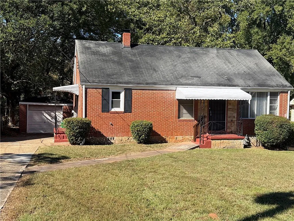 2 bed, 1.0 bath, 936 sqft, $1,250 — Photo 2