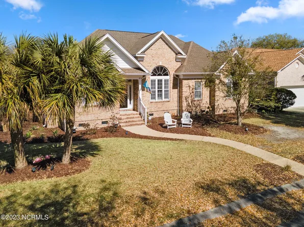 814 Largo Way, Kure Beach, NC 28449