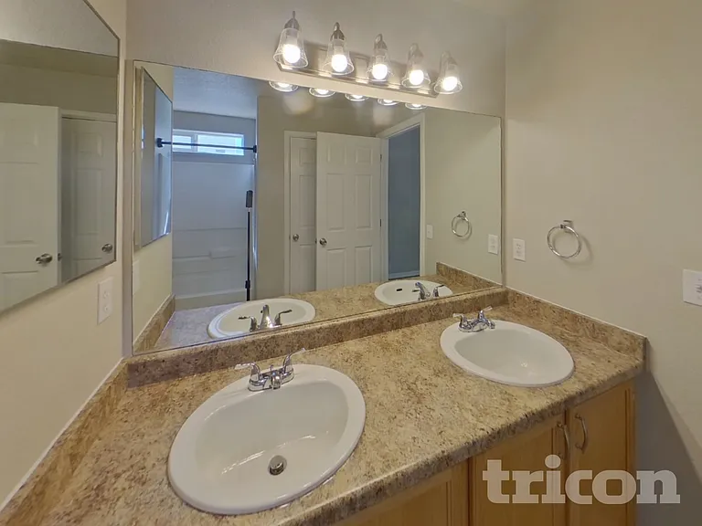 8405 Sunbow Ct — Photo 8