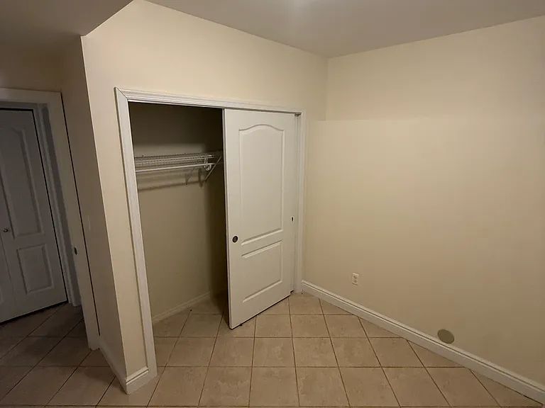 22 Woodvale Ave #1 — Photo 10