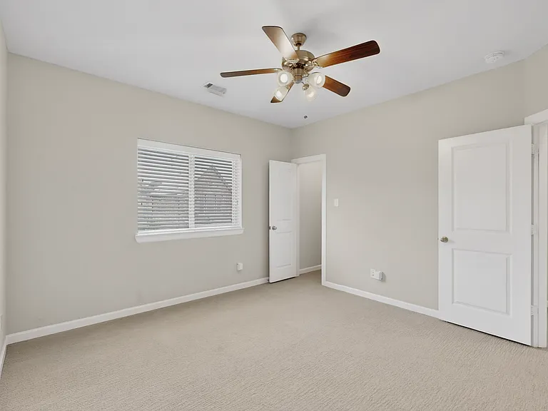 5413 Harbour Rd — Photo 29