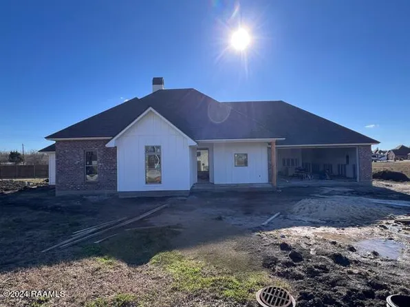 1008 Elizabeth Ln, Breaux Bridge, LA 70517