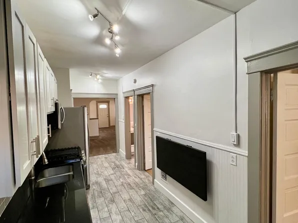 1265 Fry Ave APT 1, Lakewood, OH 44107