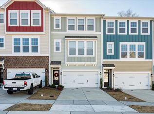 2873 Dallas Valley Ln, Apex, NC 27502