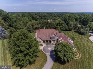 2 Ivey Trace Ct, Cockeysville, MD 21030