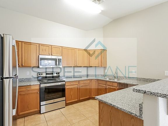 4th image of 6225 W Jones Ave