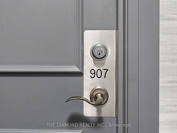 4th image of 2088 Lawrence Ave W #907