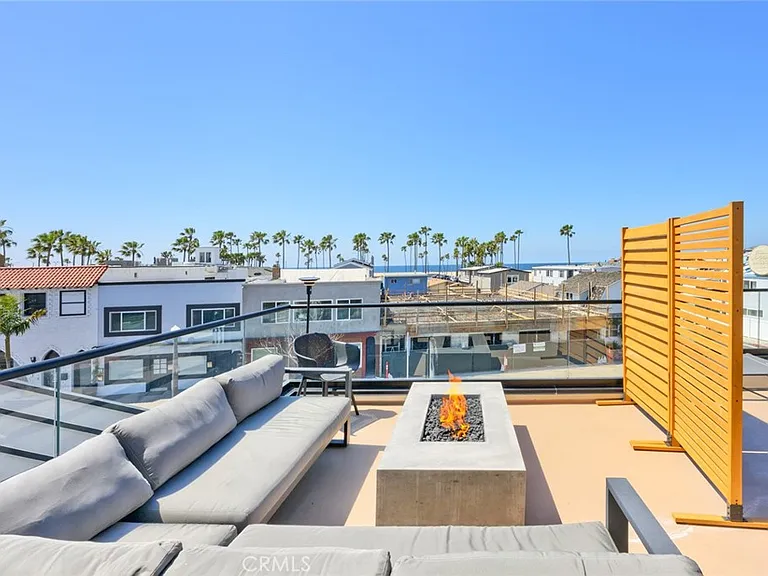 504 Balboa Blvd E — Photo 10