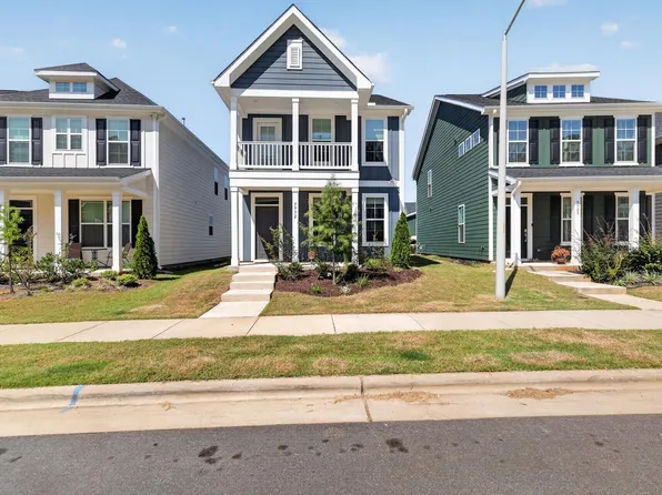 5932 Conly Dr, Raleigh, NC 27603