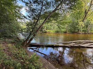W8514 Timm Ln, Shawano, WI 54166