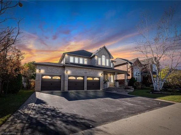 4272 Clubview Dr, Burlington, ON L7M 4X1