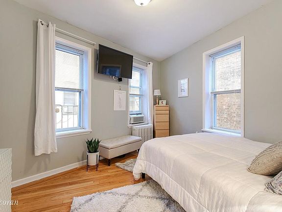 3rd image of 223 E 50th St APT 6D