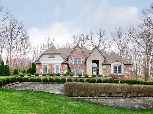 1418 Windgate Way Ln, Chesterfield, MO 63005