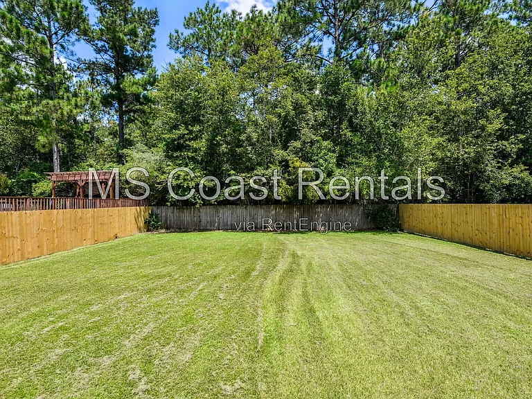 11523 Caroline Ct — Photo 25