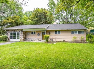 95 Castle Rd, Rochester, NY 14623