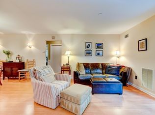 29 Crestview Ln, Mount Arlington, NJ 07856