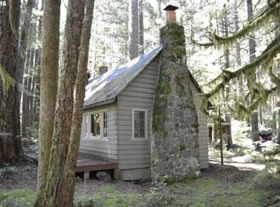 28006 E Road 20d, Rhododendron, OR 97049