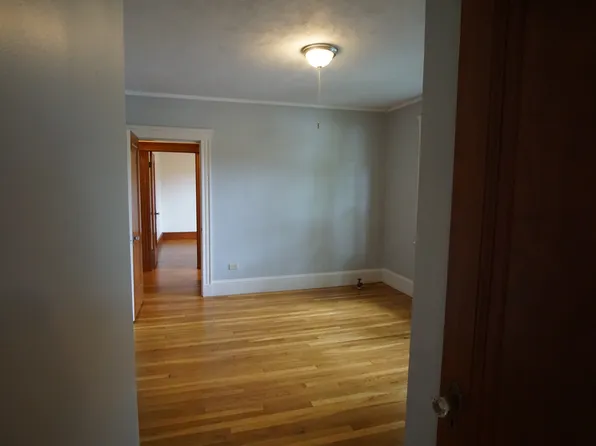 754 Massachusetts Ave #1, Lexington, MA 02420