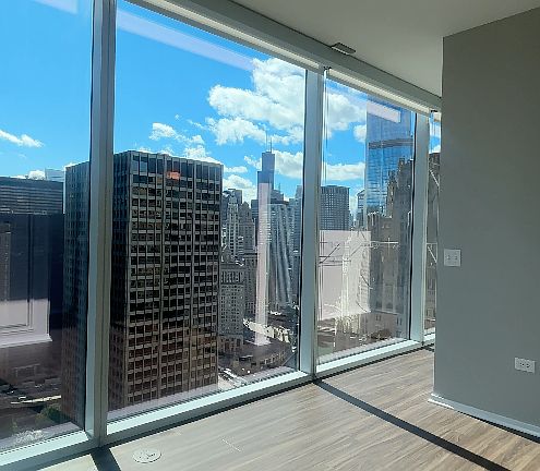 3rd image of 205 E Illinois St #3901