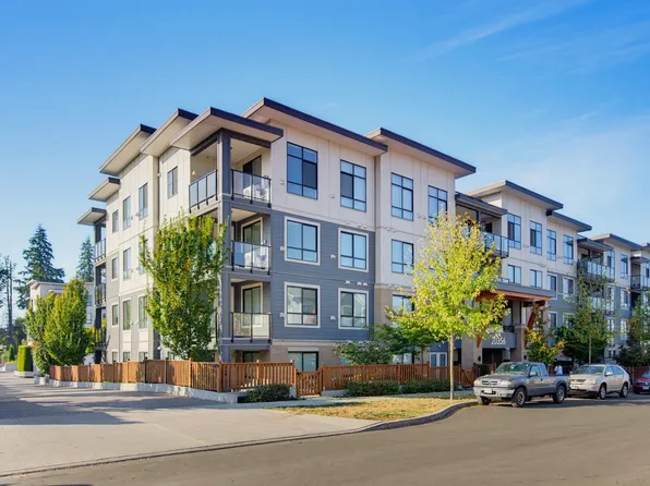 20356 72b Ave #108, Langley, BC V2Y 3E6