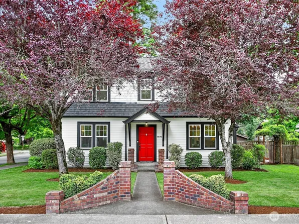 7876 Maple Avenue SE, Snoqualmie, WA 98065