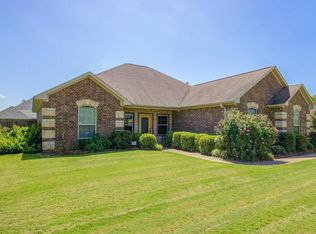 906 Arnold Ln, Texarkana, TX 75503