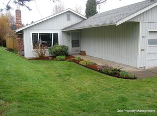 2914 SE Long St, Portland, OR 97202
