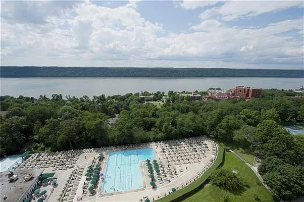 Sold by Argo Residential | media 19