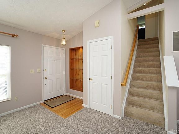 3rd image of 505 Lake Front Dr