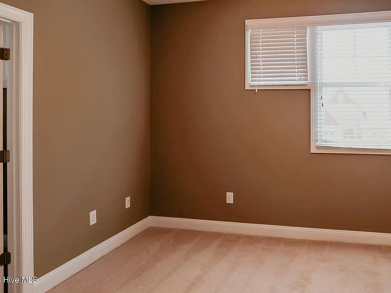 38 Elk Ridge Ln — Photo 24